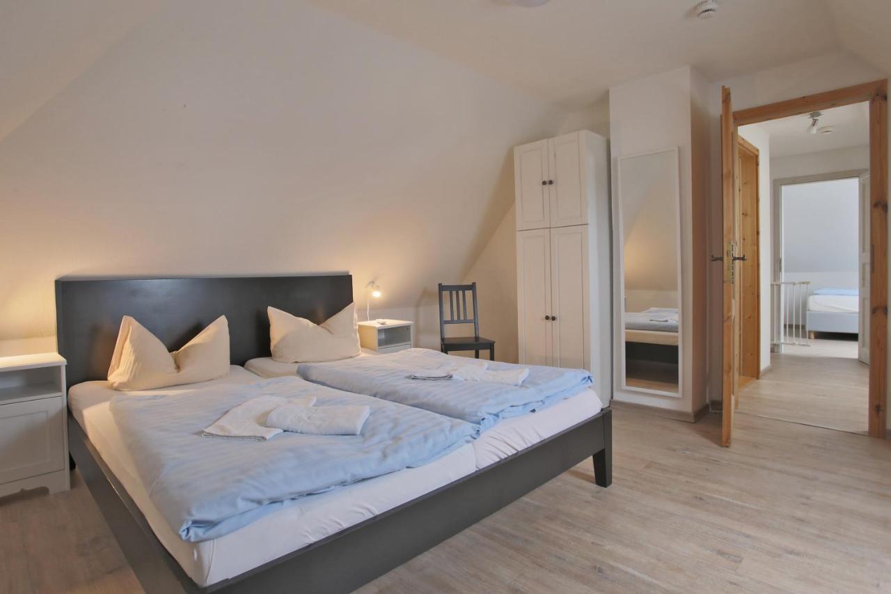 Hotel & Restaurant Am Wasser Breege Esterno foto