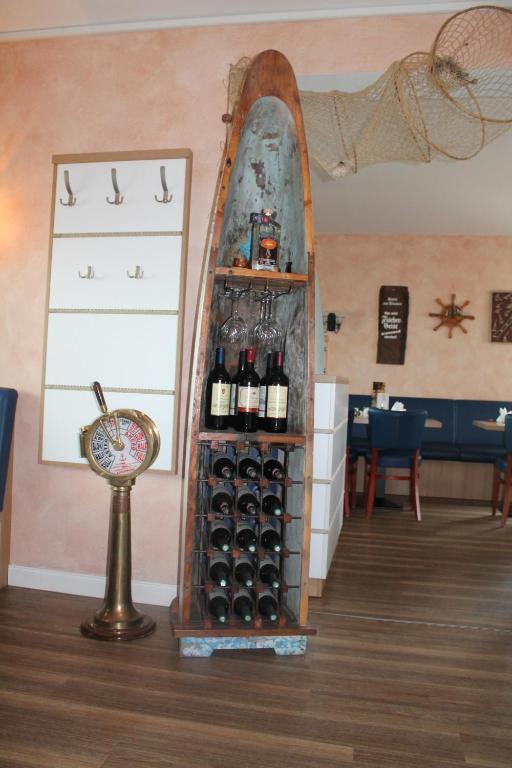 Hotel & Restaurant Am Wasser Breege Esterno foto